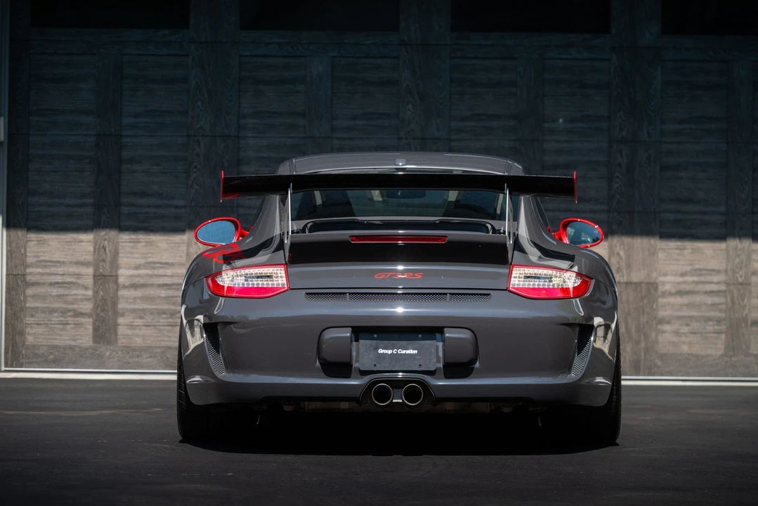 2011 Porsche 997 GT3 RS - Image 19 of 31