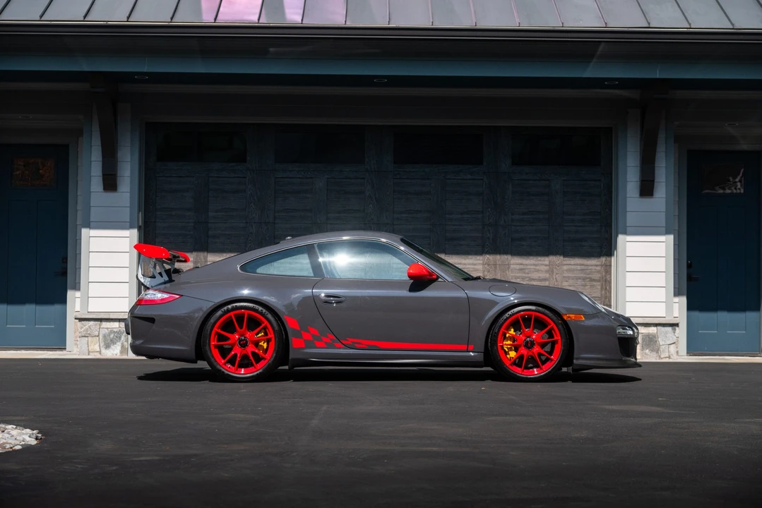 2011 Porsche 997 GT3 RS - Image 15 of 31