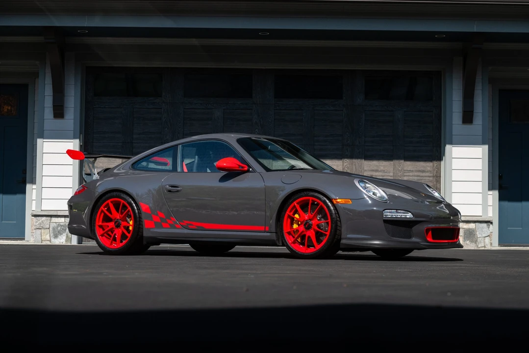 2011 Porsche 997 GT3 RS - Image 13 of 31