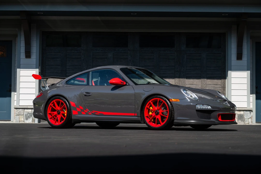 2011 Porsche 997 GT3 RS - Image 12 of 31