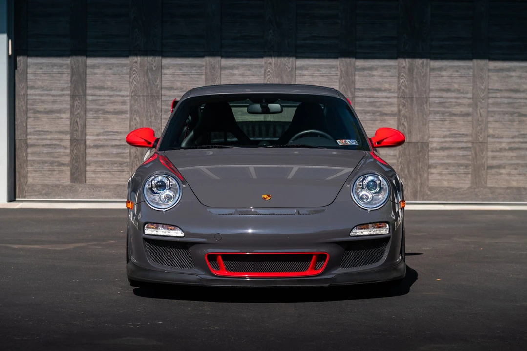 2011 Porsche 997 GT3 RS - Image 7 of 31