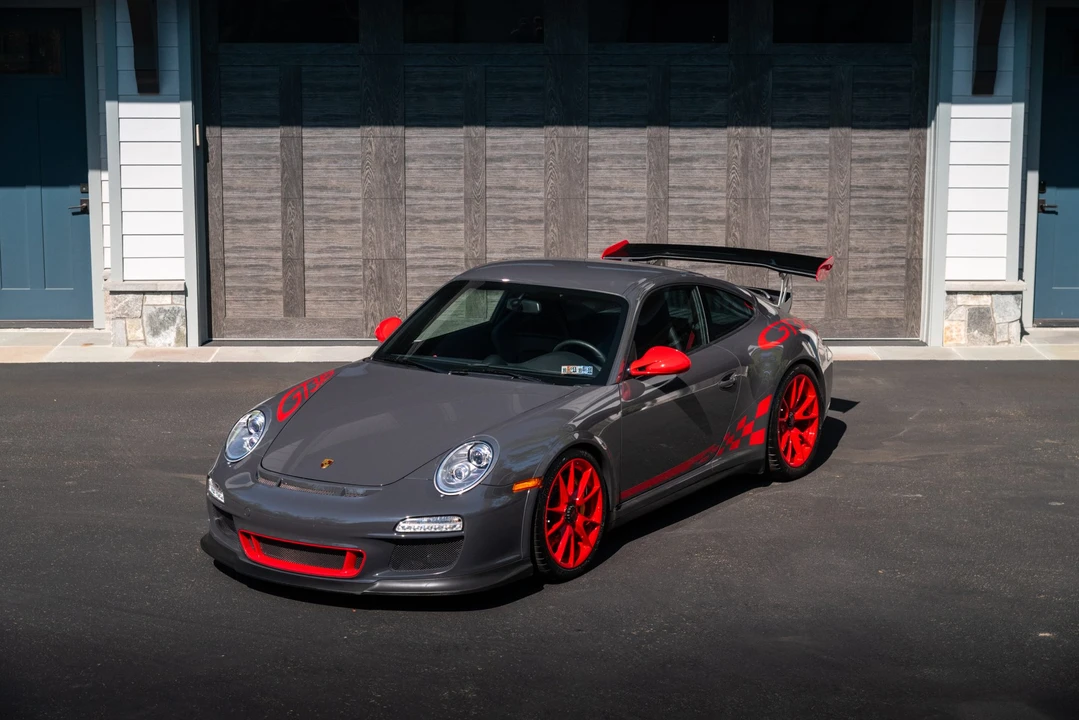2011 Porsche 997 GT3 RS - Image 4 of 31
