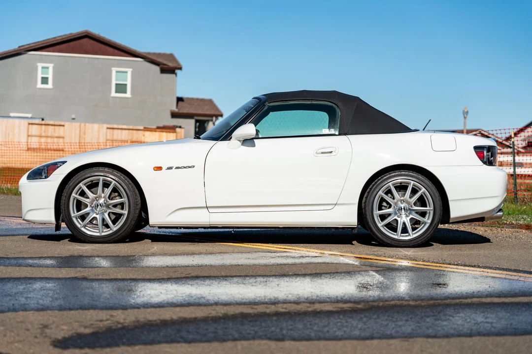 2005 Honda AP2 S2000 - Image 17 of 31