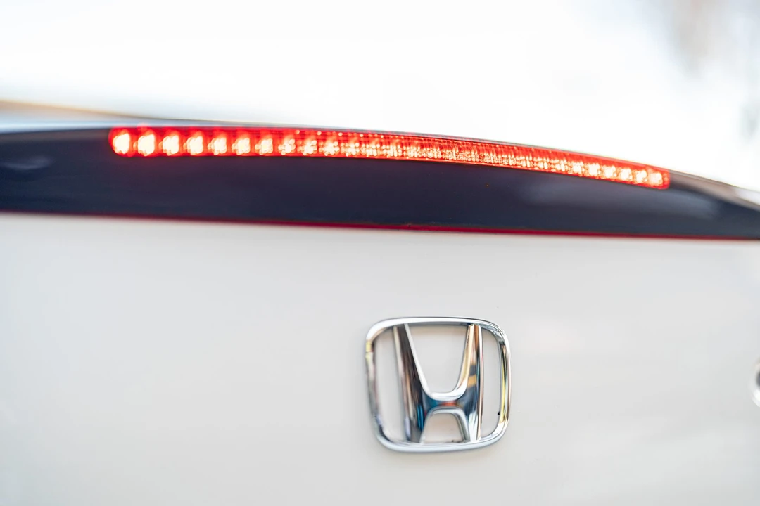 2005 Honda AP2 S2000 - Image 29 of 31