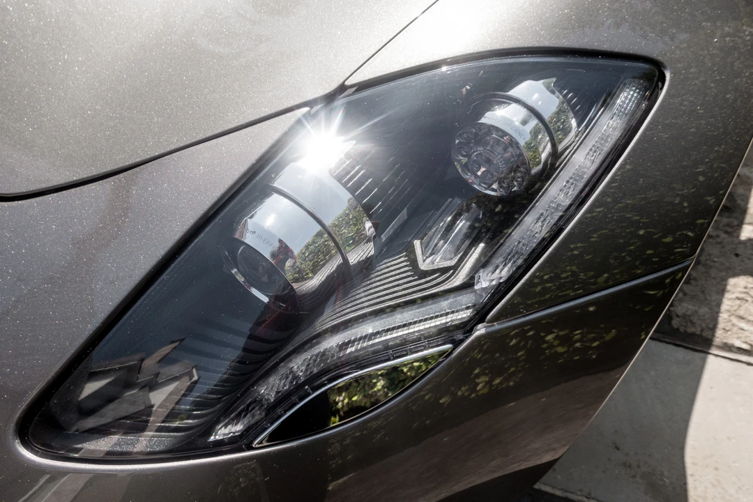 2012 Fisker Karma - Image 11 of 31