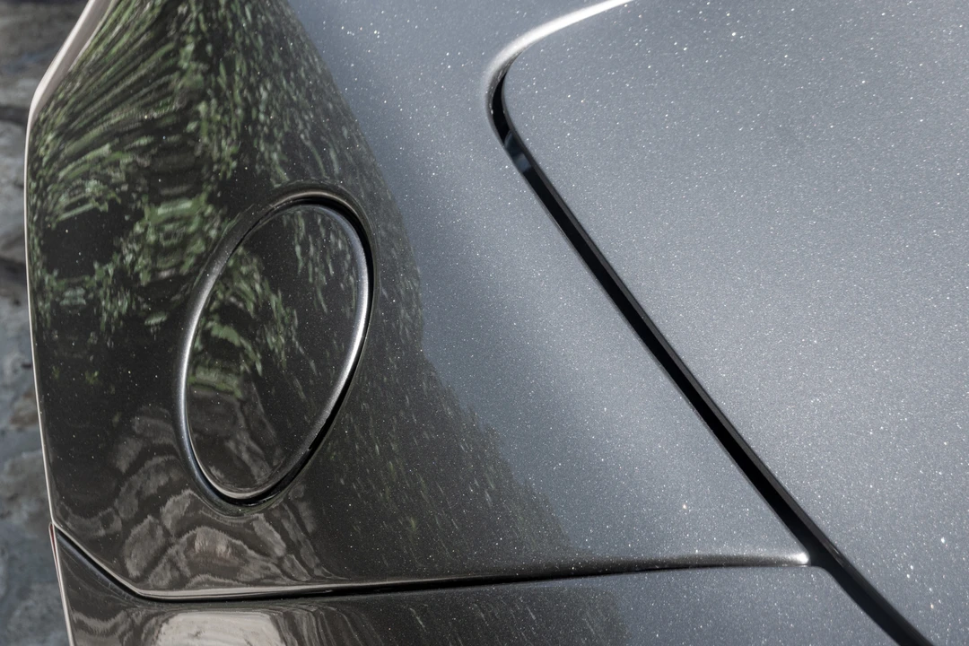 2012 Fisker Karma - Image 27 of 31