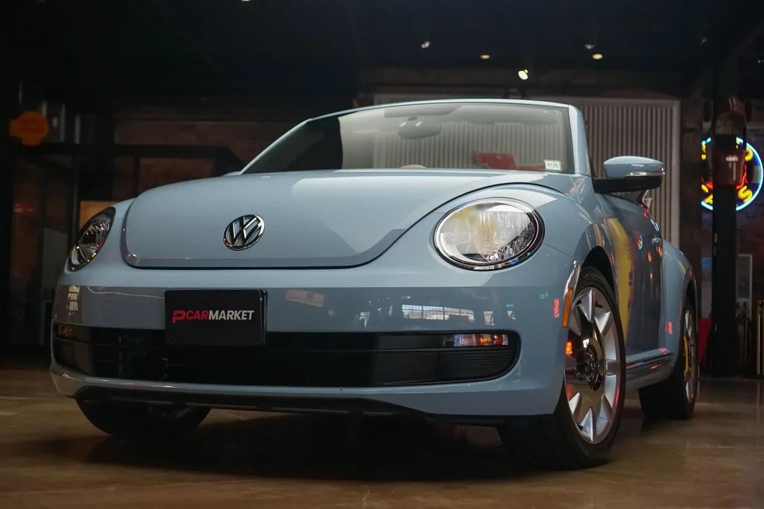 2013 Volkswagen A5 Beetle - Image 5 of 6