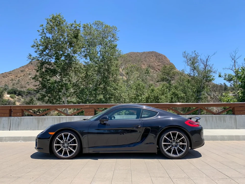 2016 Porsche 981 Cayman - Image 6 of 6