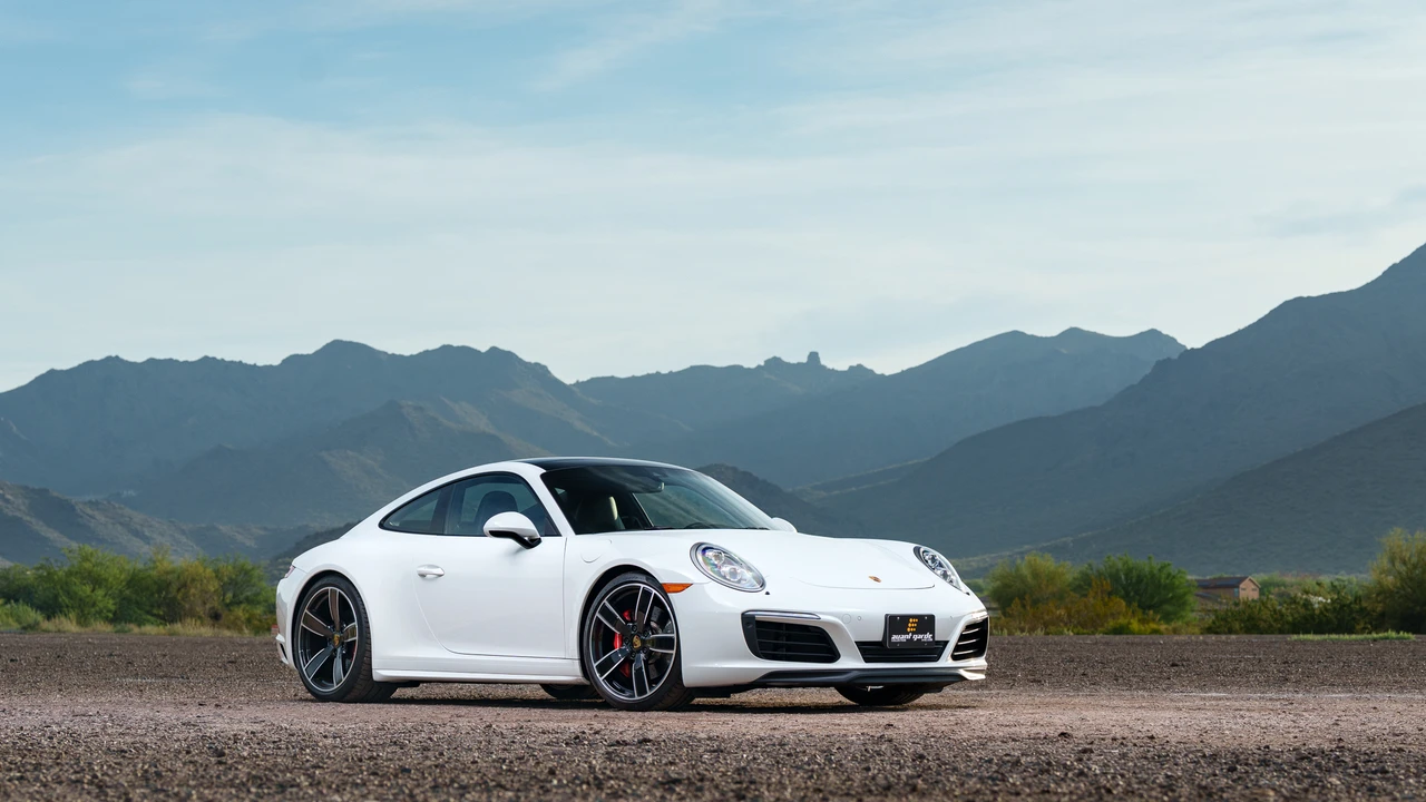 2017 Porsche 991 Carrera 4S - Image 22 of 31