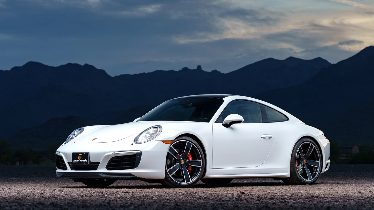2017 Porsche 991 Carrera 4S - Image 5 of 31