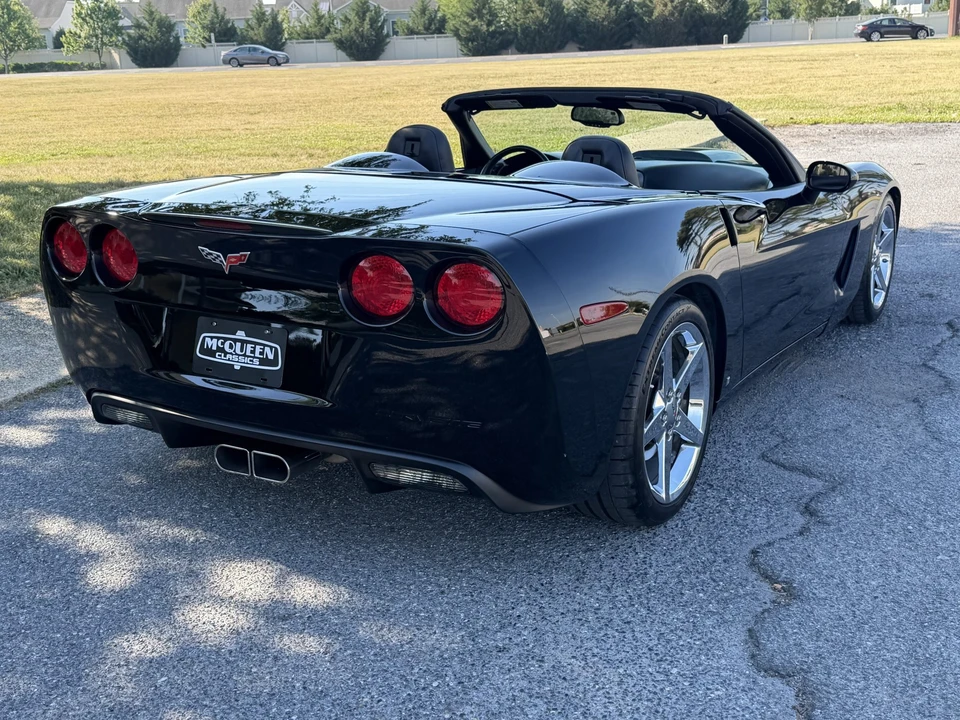 2007 Chevrolet Corvette Callaway - Image 16 of 31