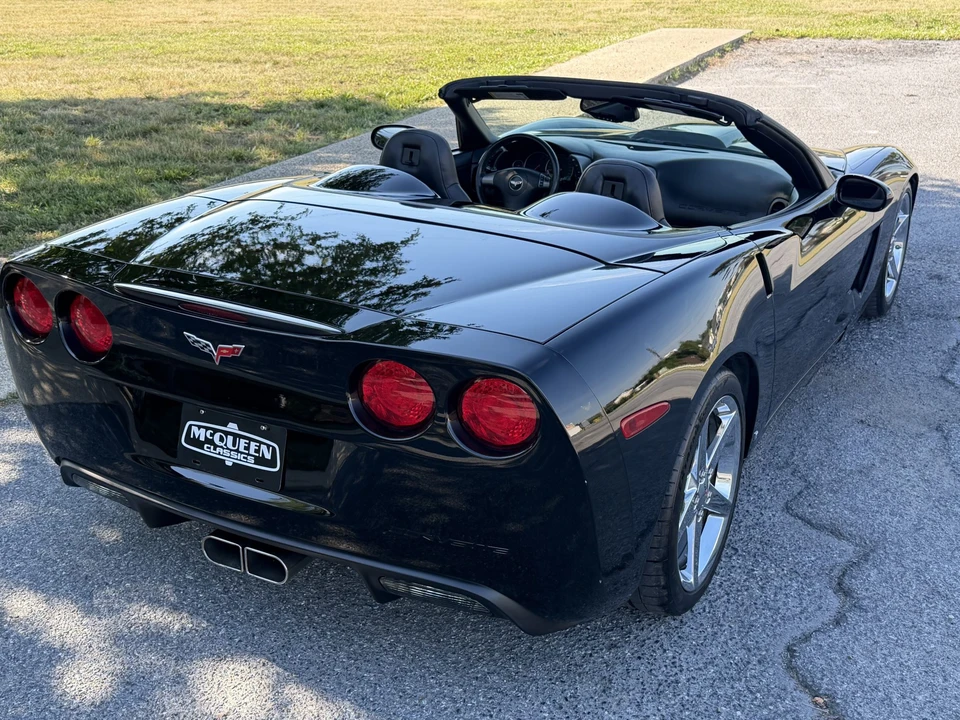 2007 Chevrolet Corvette Callaway - Image 17 of 31