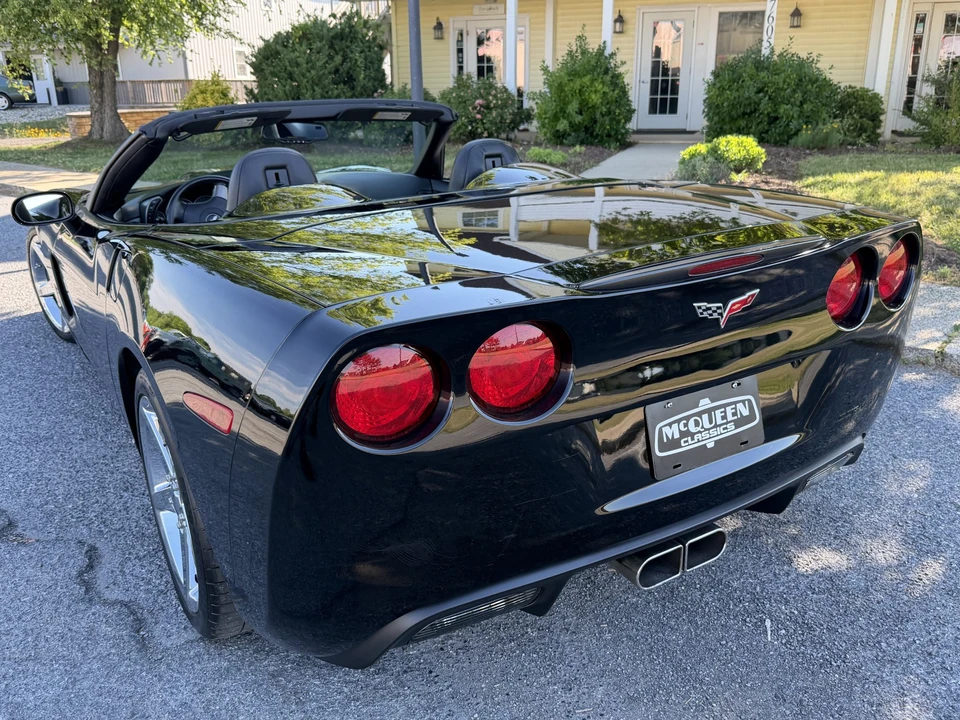 2007 Chevrolet Corvette Callaway - Image 25 of 31