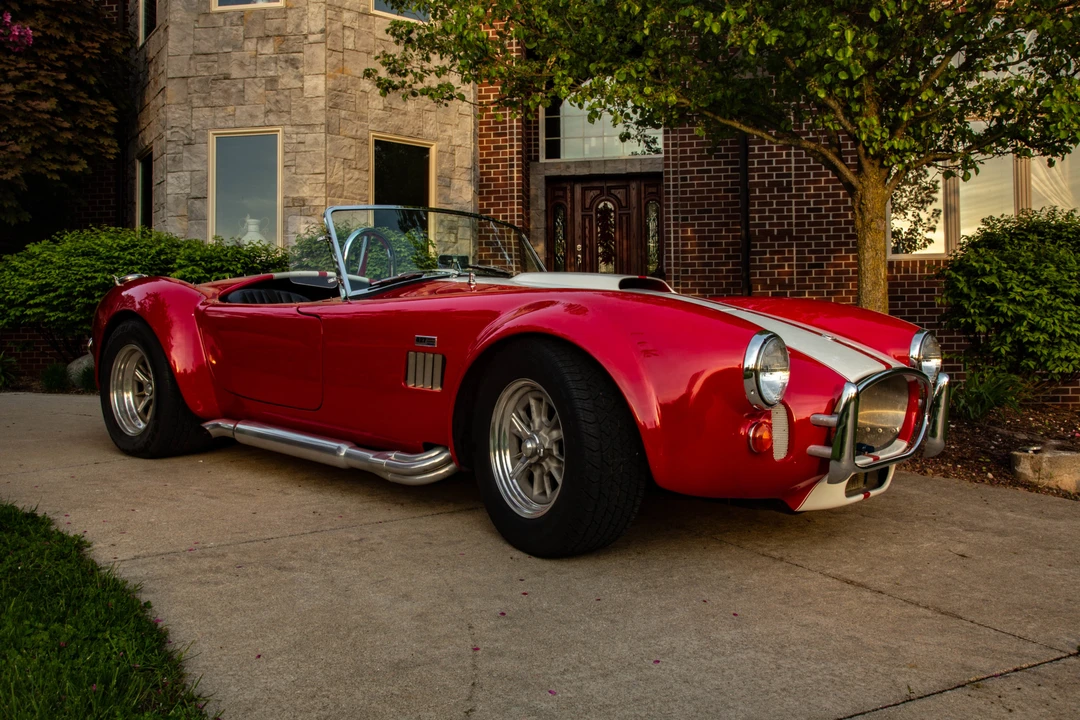 Shelby Cobra Replica - Image 12 of 31