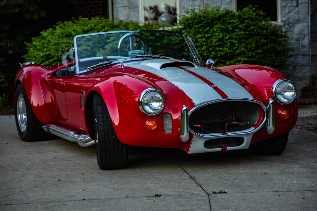 Shelby Cobra Replica - Image 13 of 31