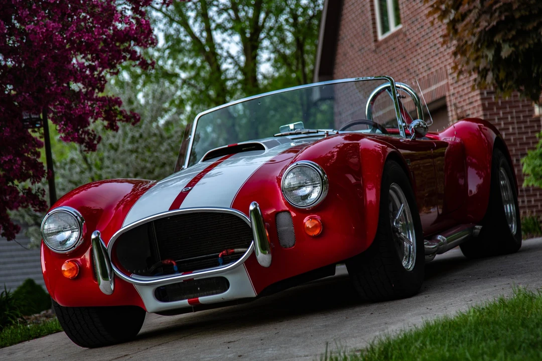 Shelby Cobra Replica - Image 4 of 31