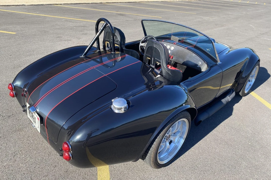 Shelby Cobra Replica - Image 12 of 31