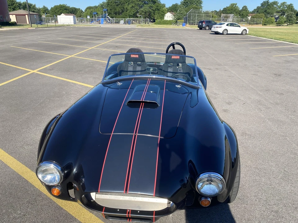 Shelby Cobra Replica - Image 4 of 31