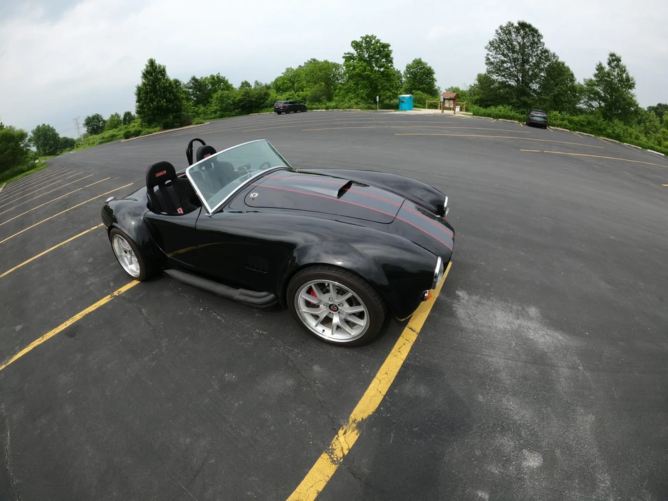 Shelby Cobra Replica - Image 27 of 31