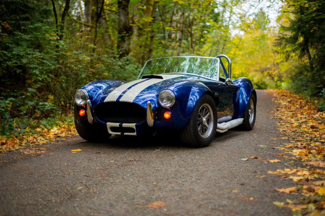 Shelby Cobra Replica - Image 4 of 31