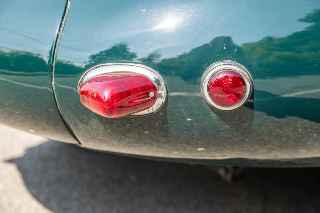 Jaguar Replica - Image 15 of 31