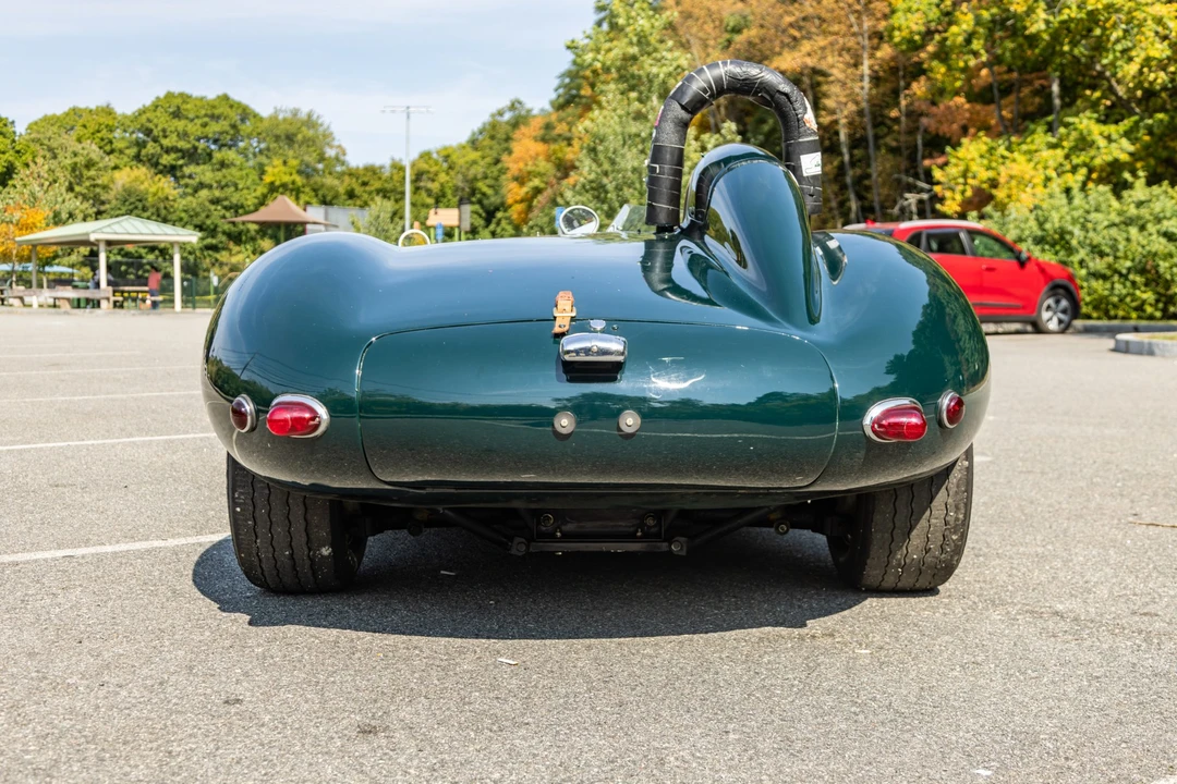 Jaguar Replica - Image 7 of 31