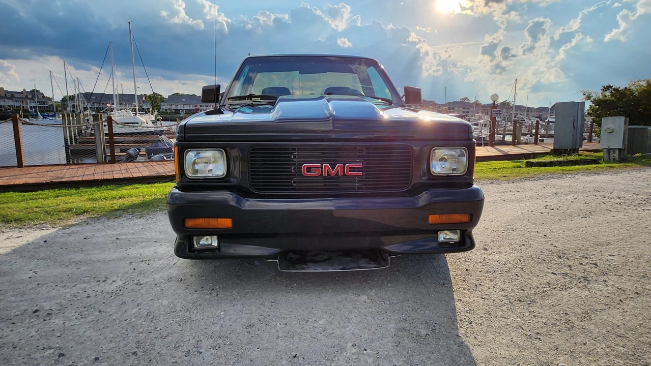 1991 GMC Syclone - Image 15 of 31