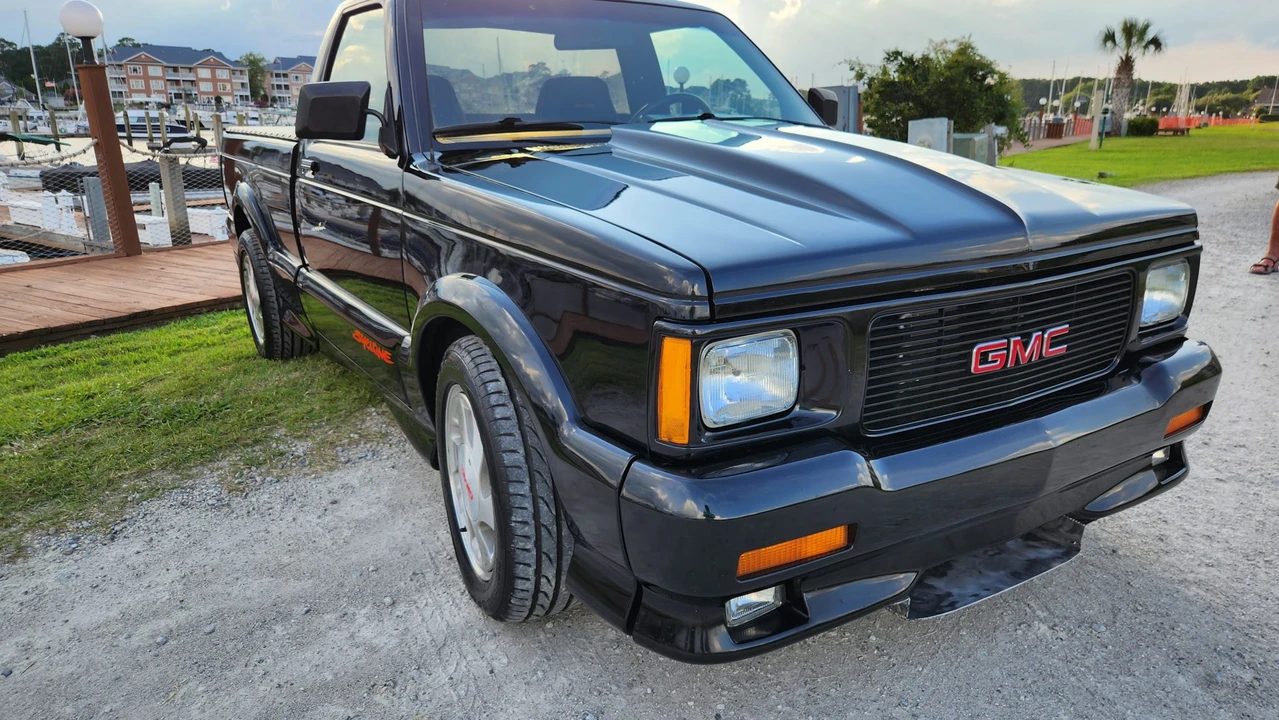 1991 GMC Syclone - Image 19 of 31