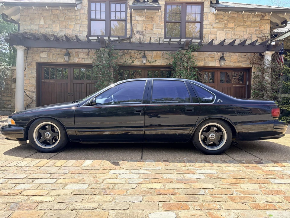 1995 Chevrolet Impala 7th Gen - Image 3 of 31