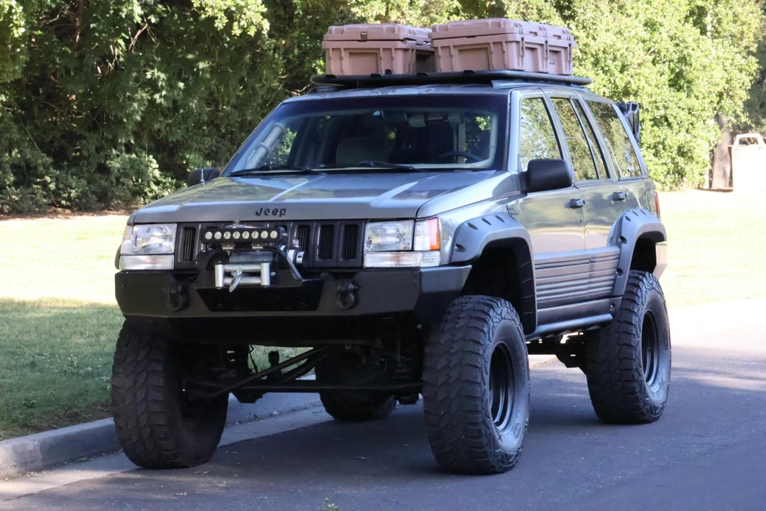 1995 Jeep ZJ Grand Cherokee - Image 2 of 31