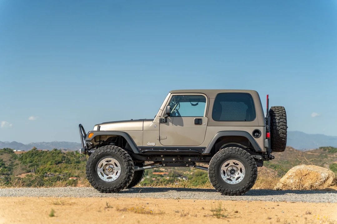 2004 Jeep TJ Wrangler - Image 4 of 31
