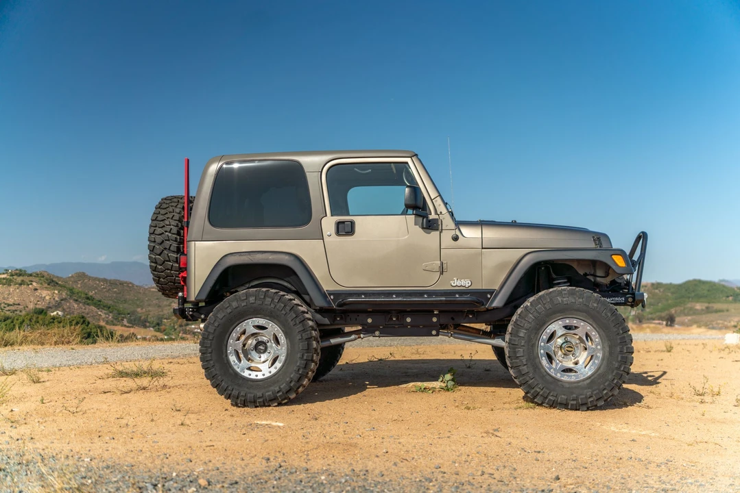 2004 Jeep TJ Wrangler - Image 12 of 31