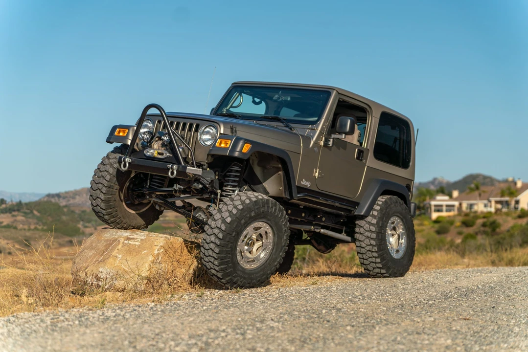 2004 Jeep TJ Wrangler - Image 18 of 31