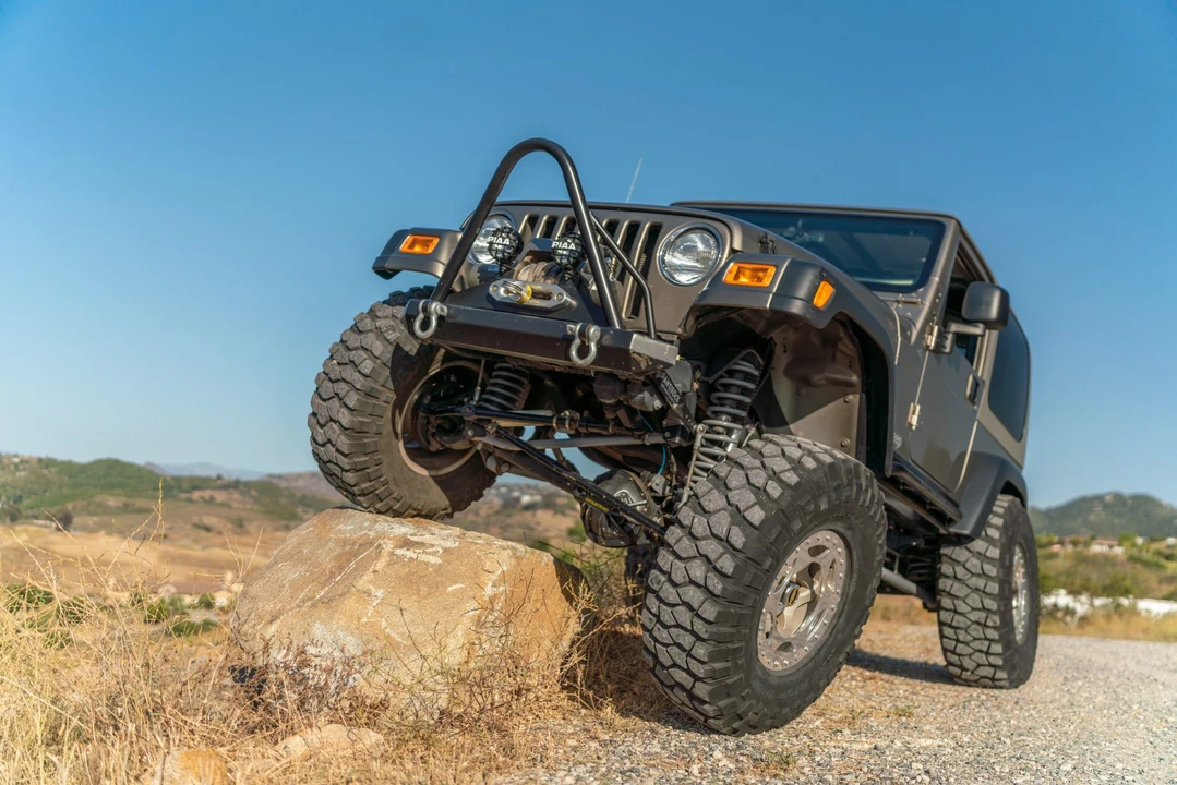 2004 Jeep TJ Wrangler - Image 19 of 31