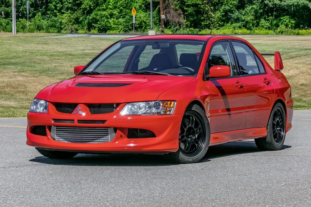 2004 Mitsubishi Lancer Evolution VIII 7th Gen - Image 2 of 31