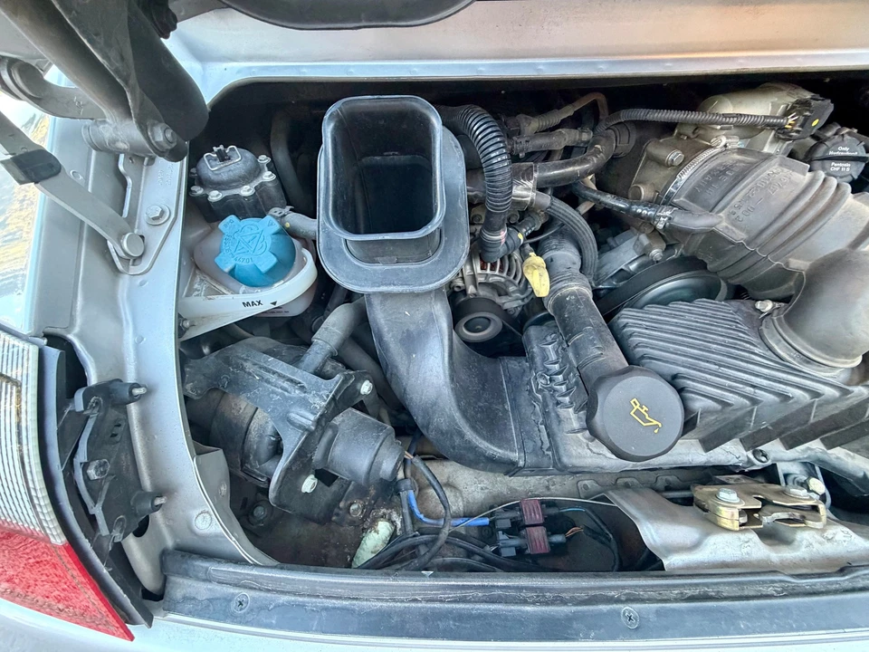 2002 Porsche 996 Carrera - Image 6 of 8