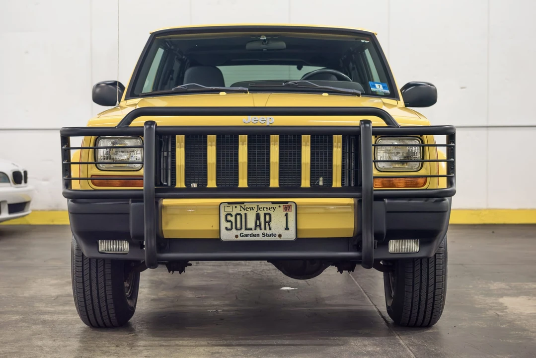 2001 Jeep XJ Cherokee - Image 16 of 31