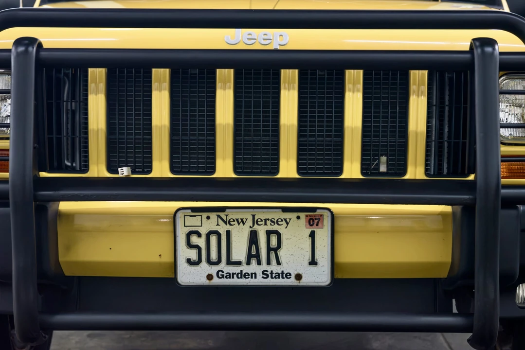 2001 Jeep XJ Cherokee - Image 25 of 31