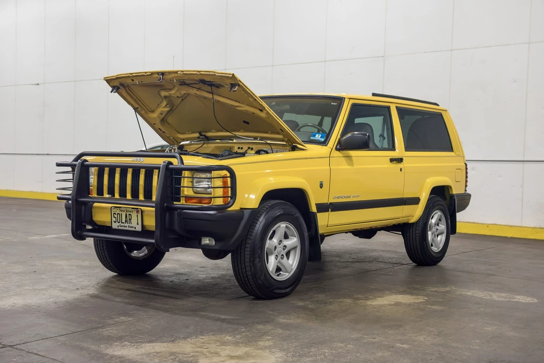 2001 Jeep XJ Cherokee - Image 4 of 31