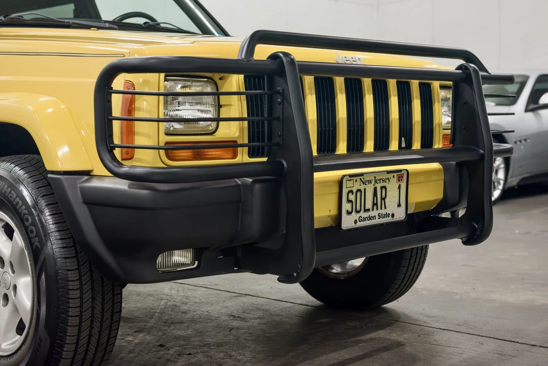 2001 Jeep XJ Cherokee - Image 30 of 31