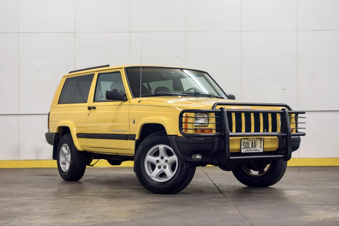 2001 Jeep XJ Cherokee - Image 15 of 31