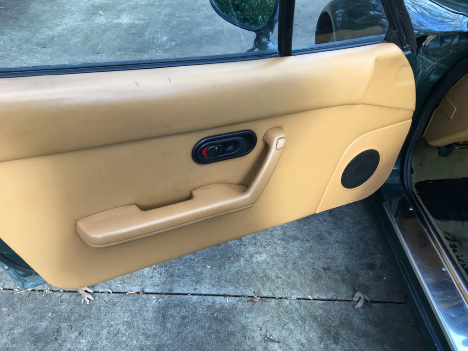 1991 Mazda NA MX-5 Miata - Image 29 of 31