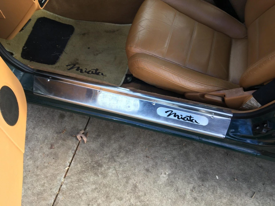 1991 Mazda NA MX-5 Miata - Image 30 of 31