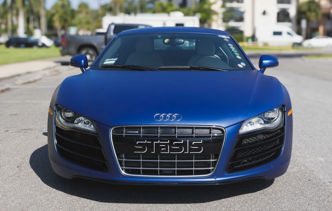 2011 Audi 42 R8 - Image 6 of 31