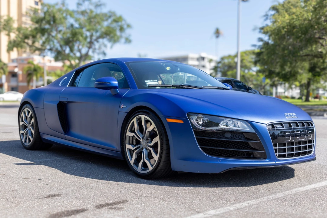 2011 Audi 42 R8 - Image 2 of 31