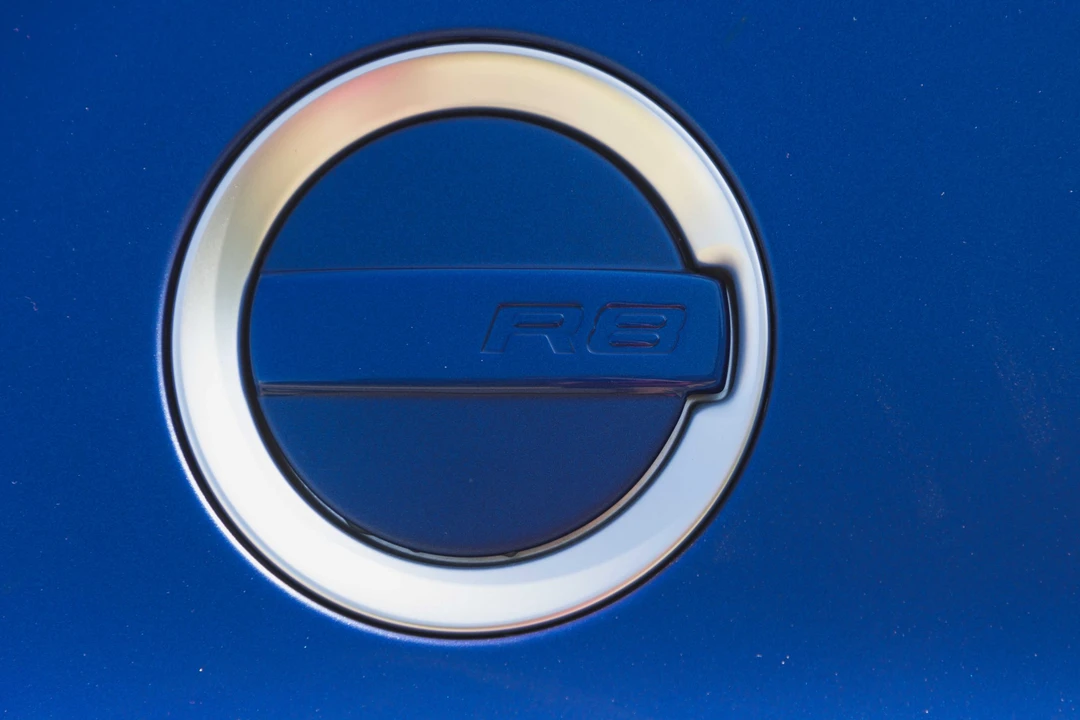 2011 Audi 42 R8 - Image 22 of 31
