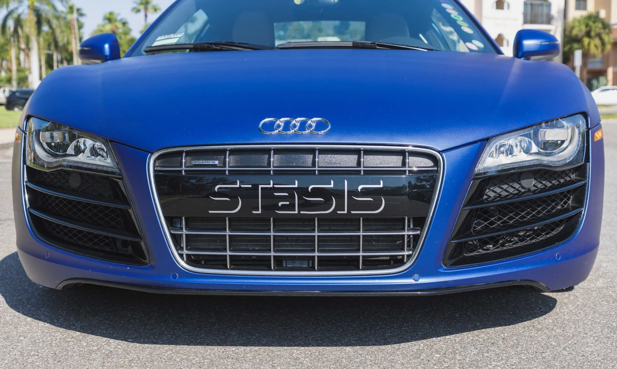 2011 Audi 42 R8 - Image 13 of 31