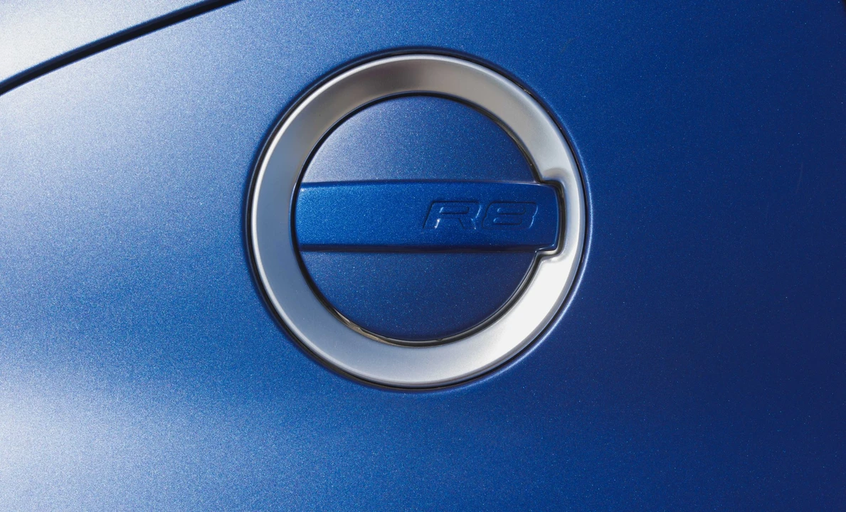 2011 Audi 42 R8 - Image 21 of 31