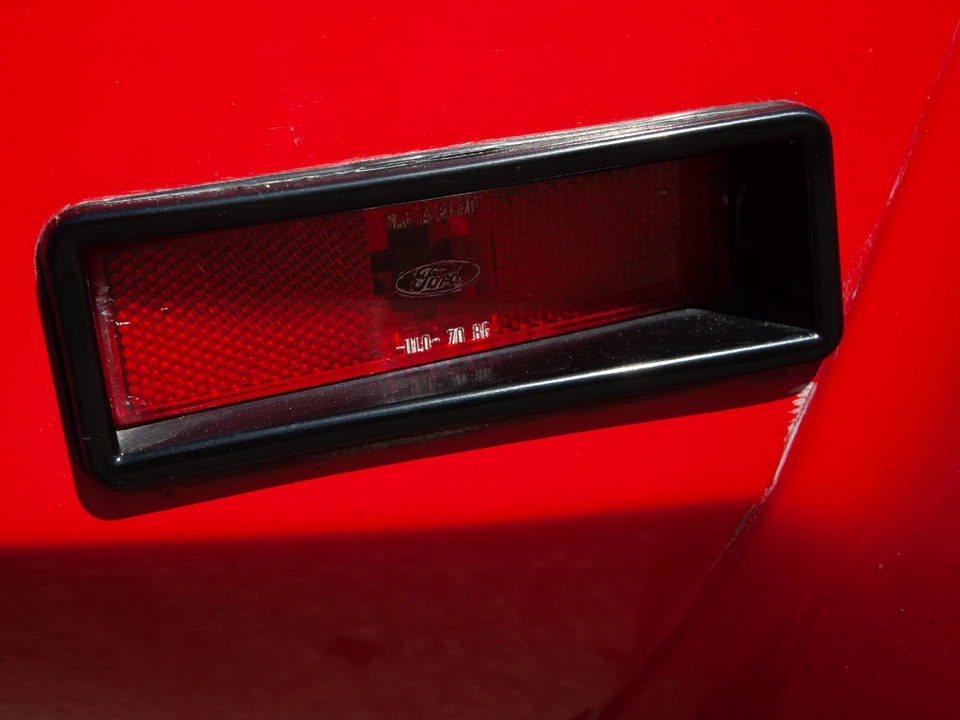 1972 DeTomaso Pantera - Image 28 of 31