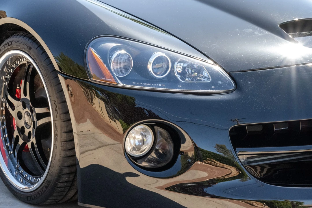 2005 Dodge Viper 3rd Gen - Image 19 of 31